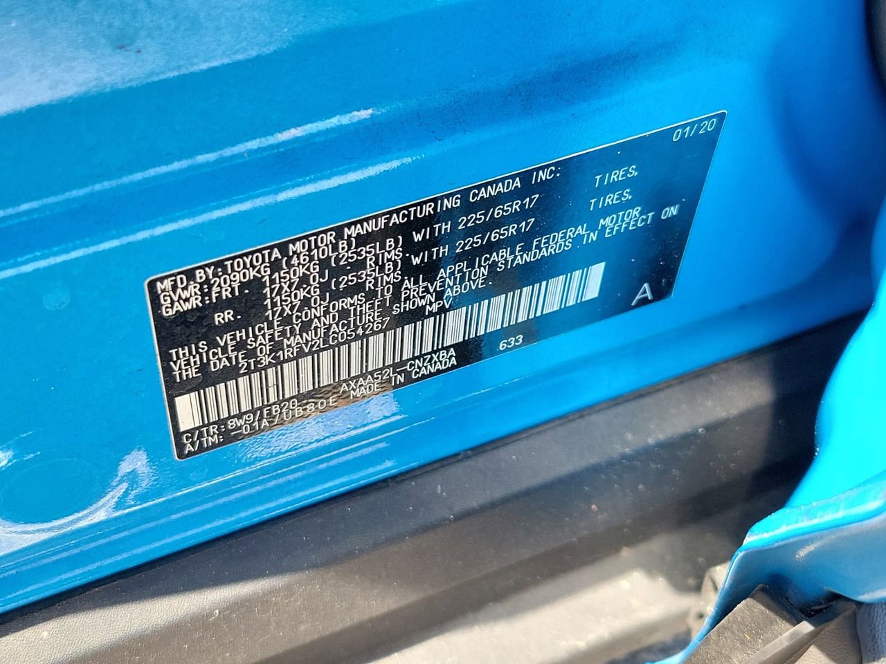 Used 2020 Toyota RAV4 LE FWD image 32