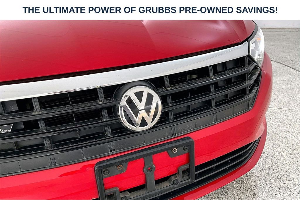 Used 2019 Volkswagen Jetta R-Line FWD image 34