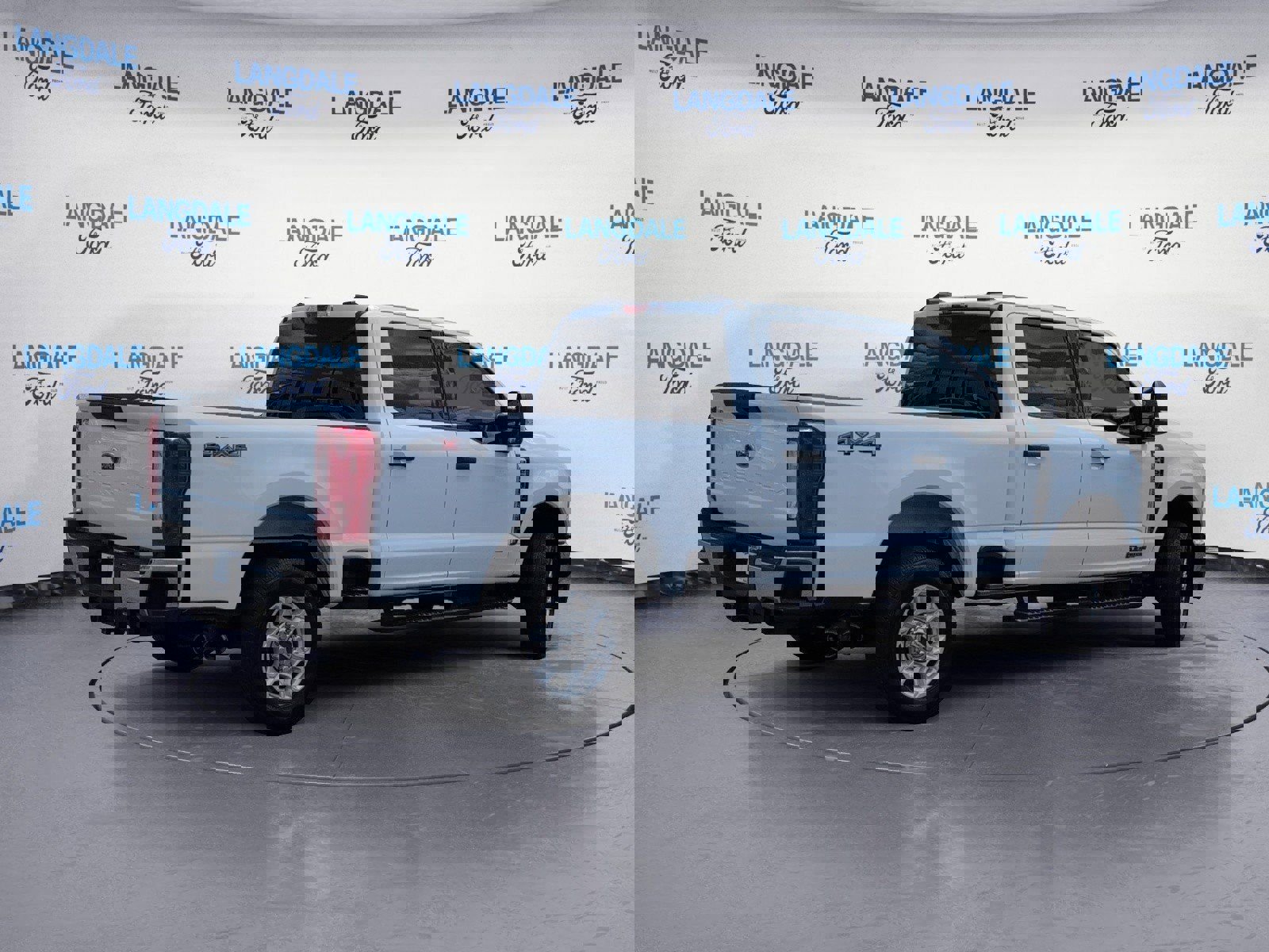 Used 2026 Ford F250 XLT image 4