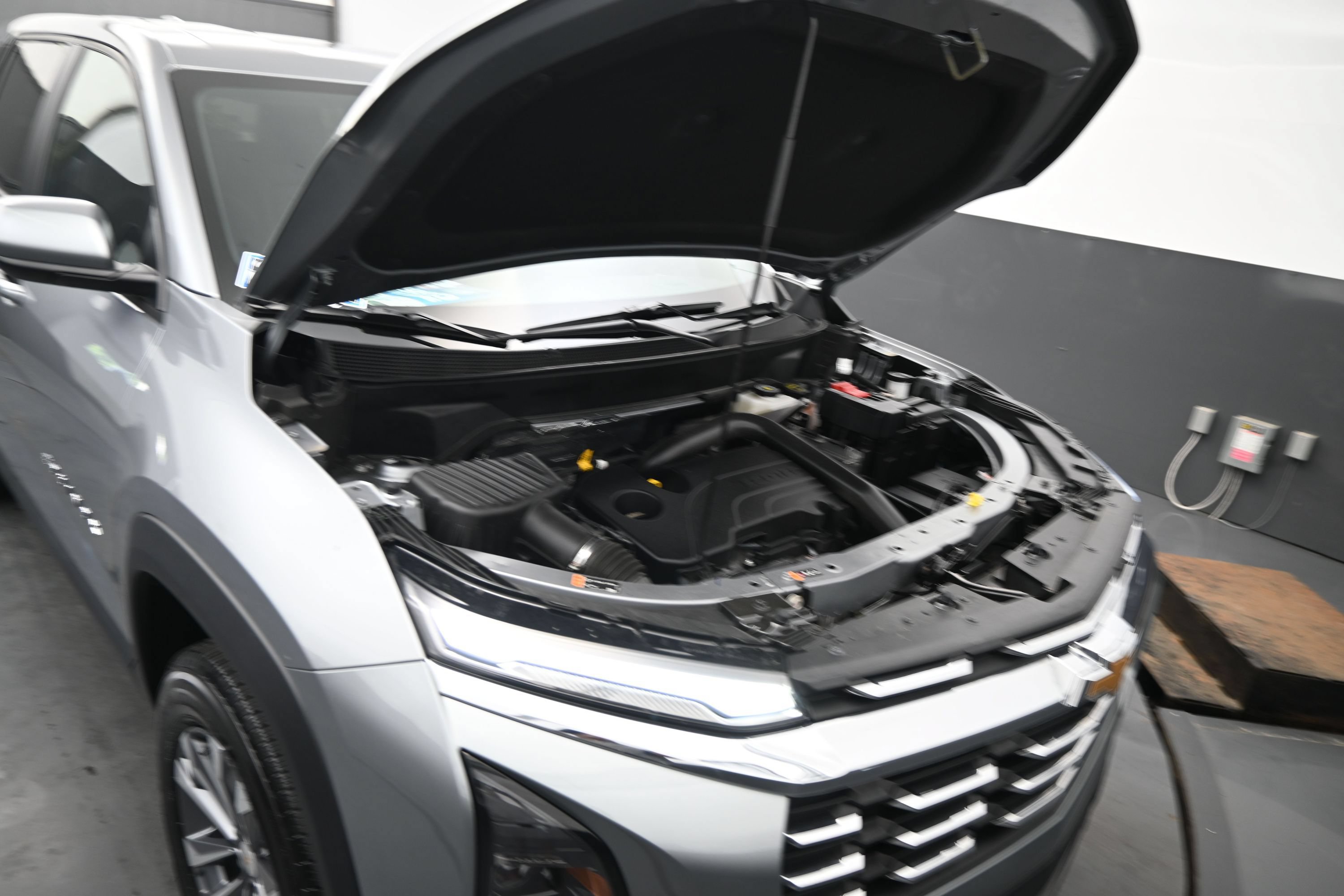Used 2026 Chevrolet Equinox LT FWD image 22