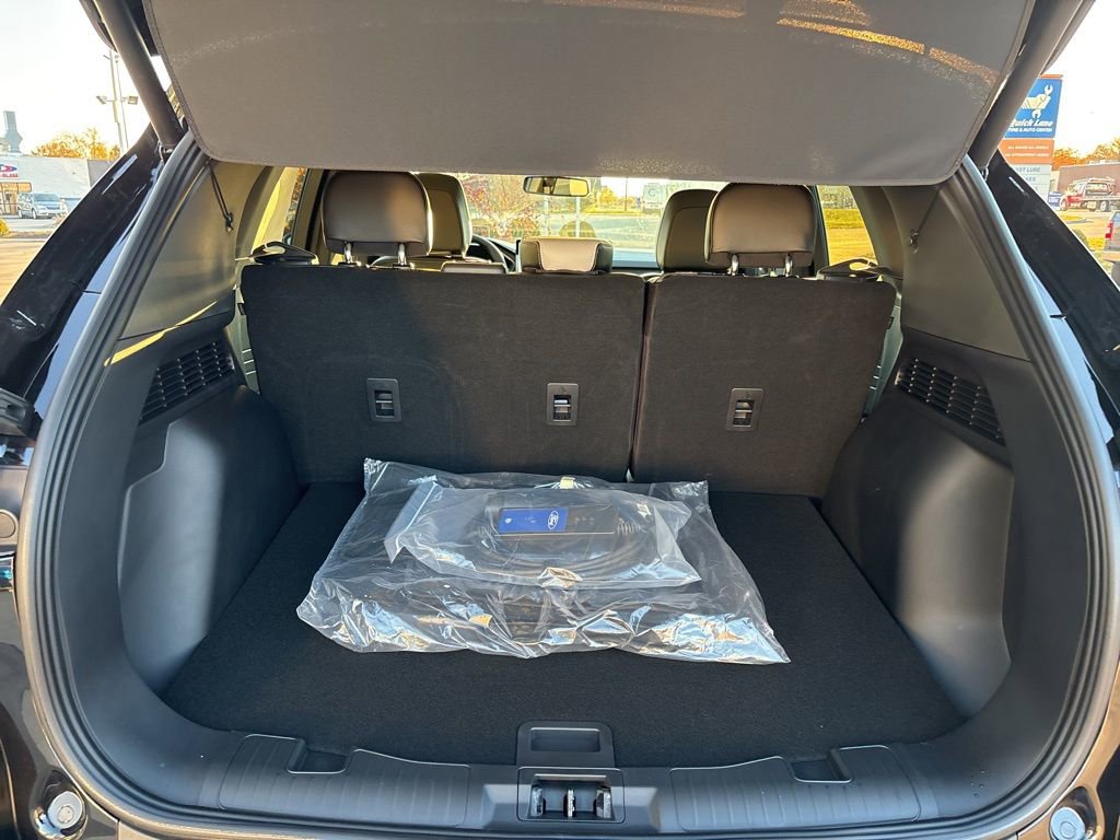 New 2026 Ford Escape SE w/ PHEV Premium Package image 37