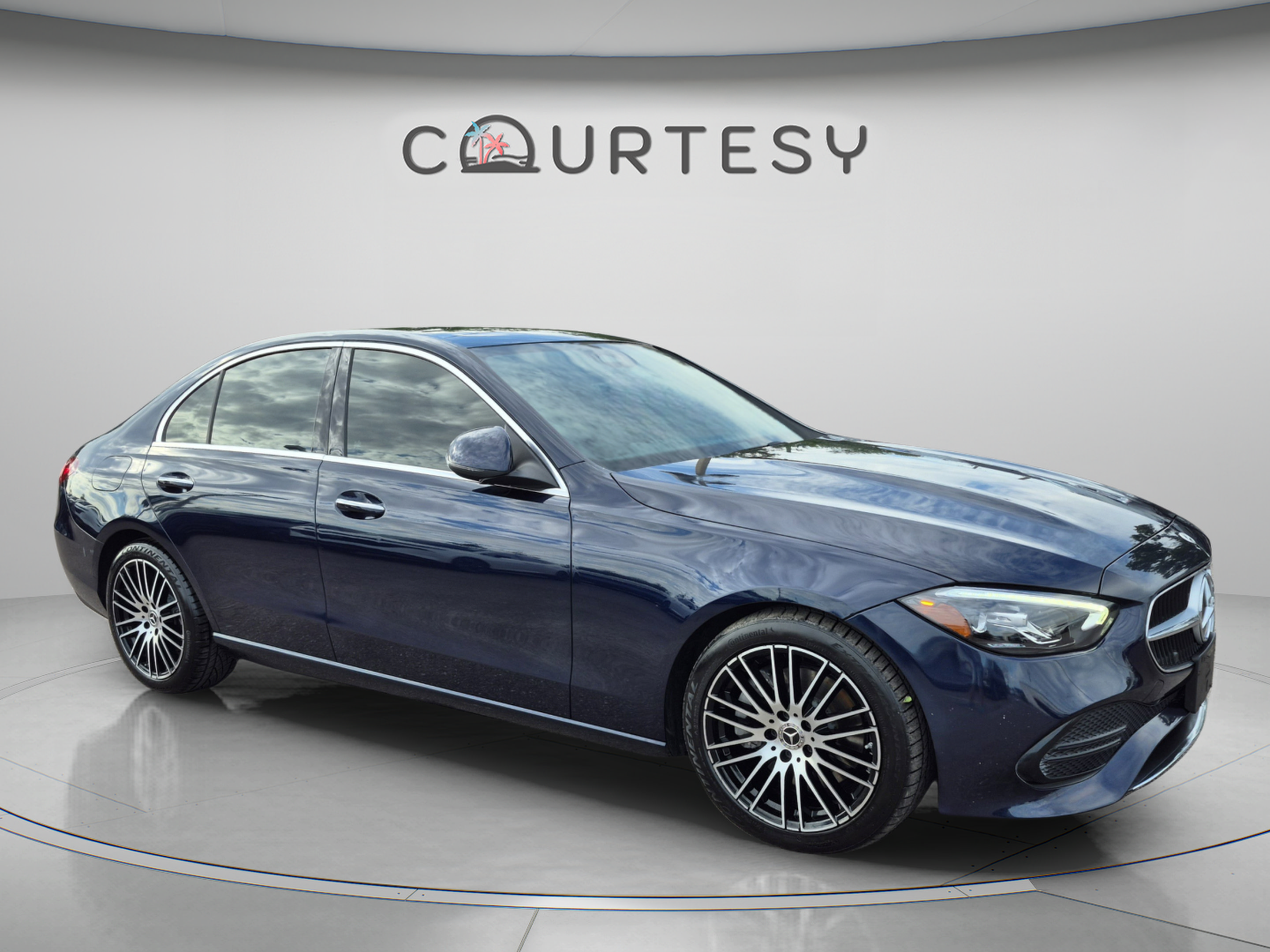 Used 2023 Mercedes-Benz C 300 4MATIC Sedan image 9