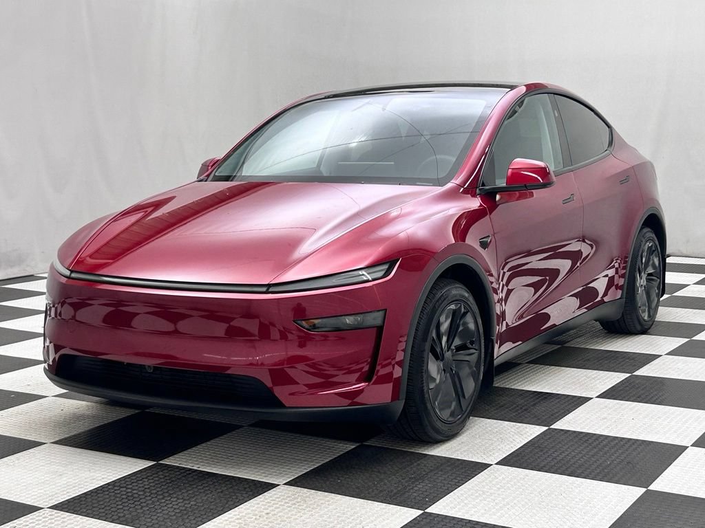 Used 2026 Tesla Model Y AWD image 4