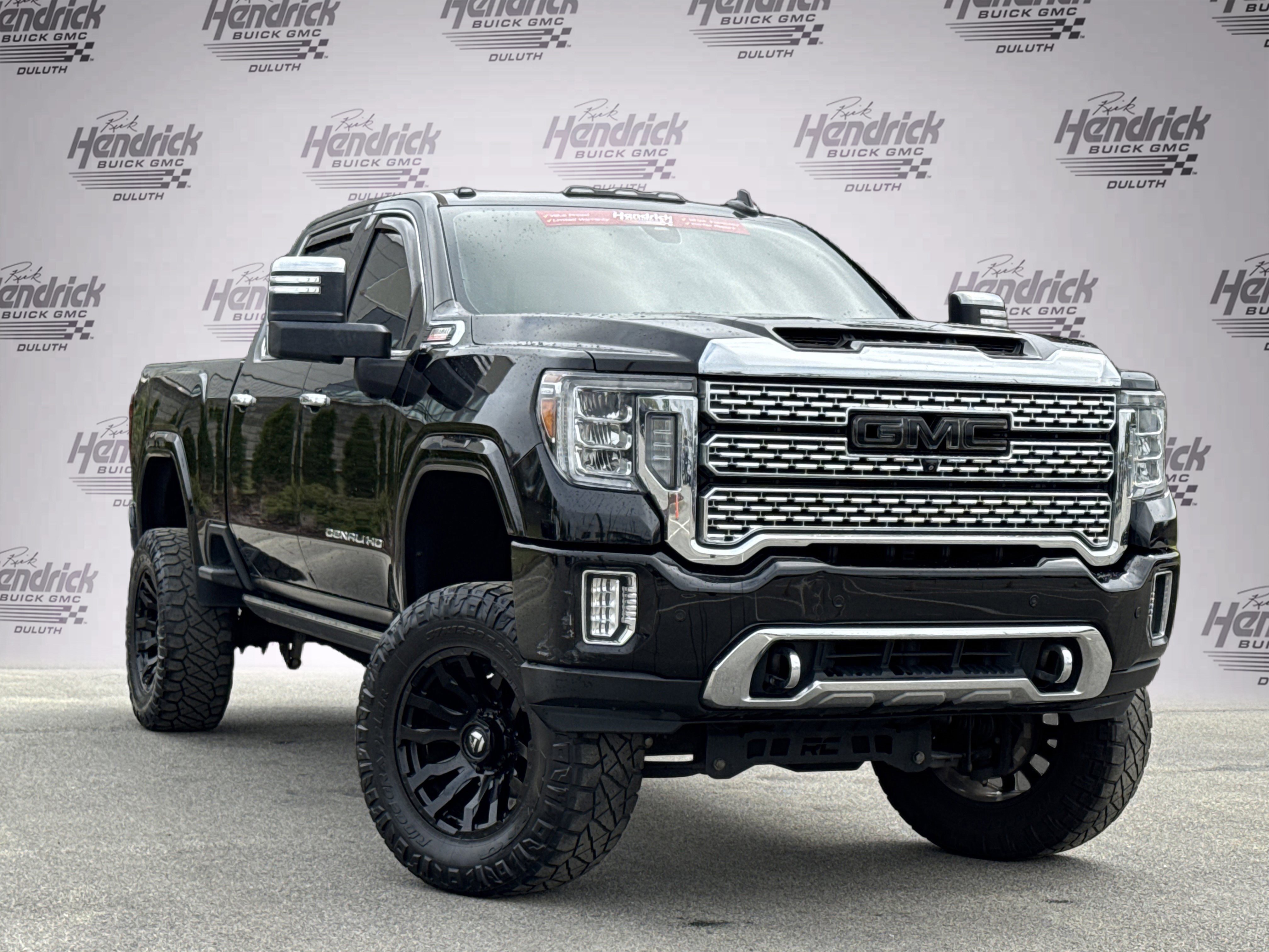 Used 2022 GMC Sierra 2500 Denali w/ Denali Ultimate Package image 2