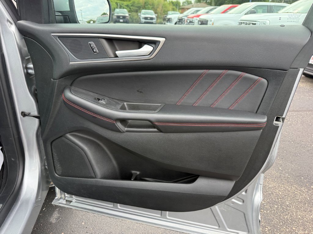 Used 2023 Ford Edge ST-Line AWD/4WD image 22