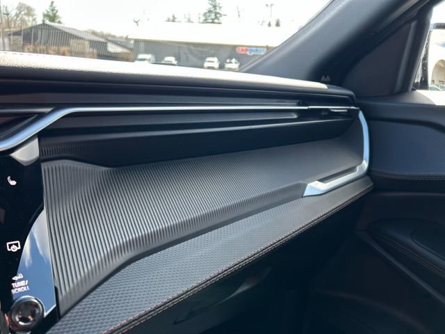 New 2026 Jeep Cherokee Overland image 49