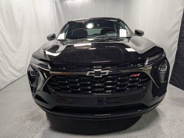 New 2026 Chevrolet Trax RS w/ Driver Confidence Package image 8
