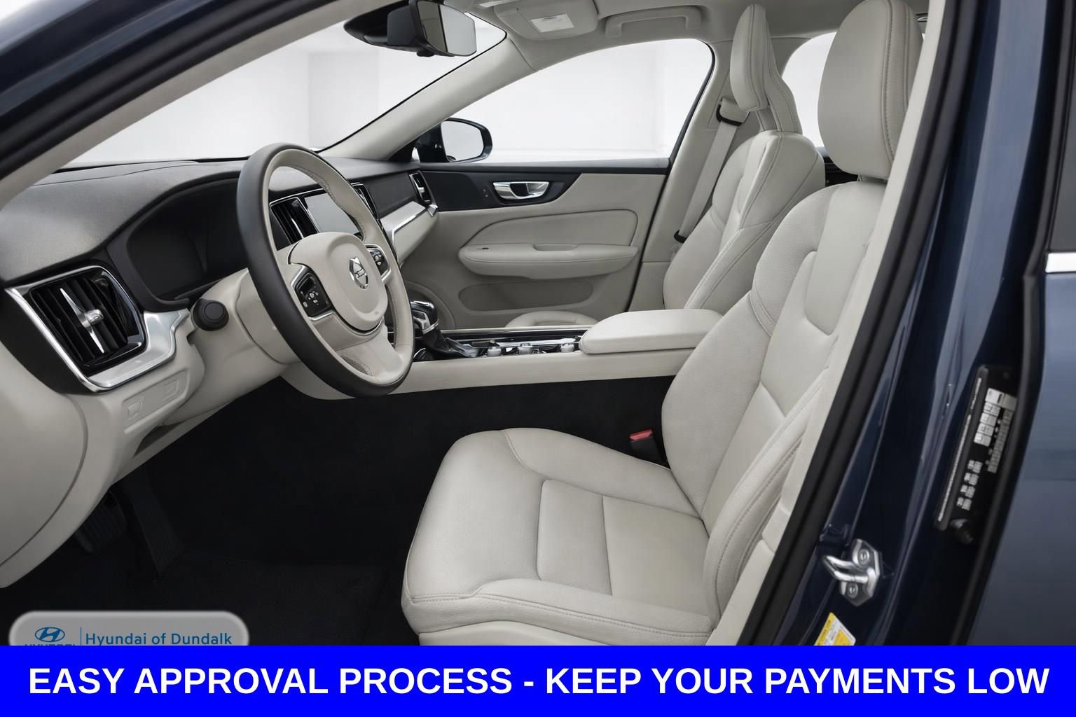 Used 2020 Volvo S60 T6 Momentum image 10