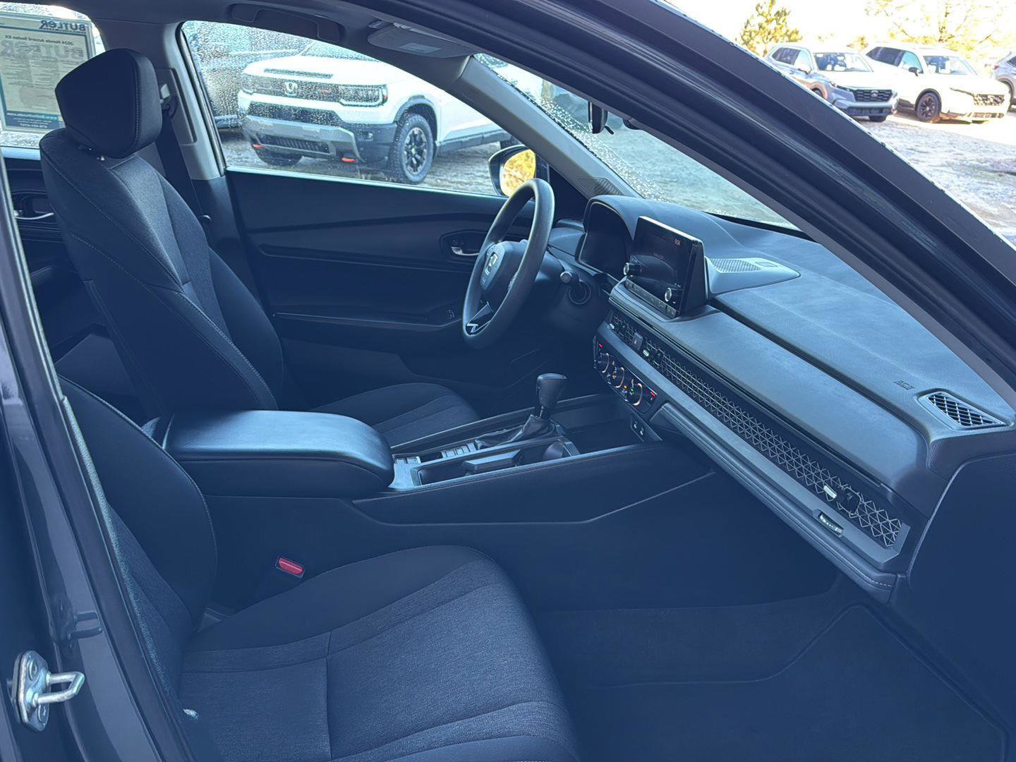 Used 2024 Honda Accord EX image 10