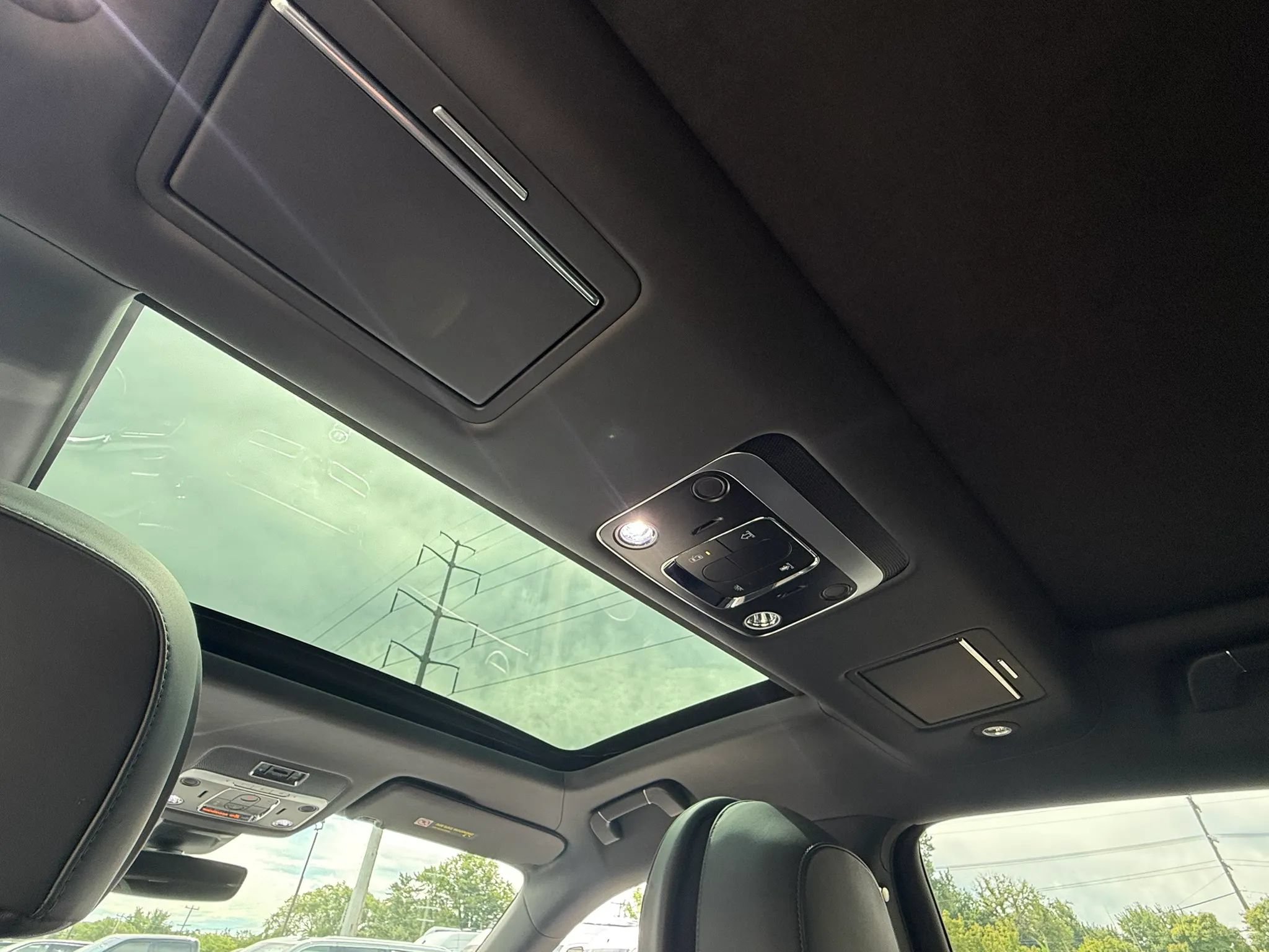 Used 2021 Bentley Flying Spur W12 AWD/4WD image 74