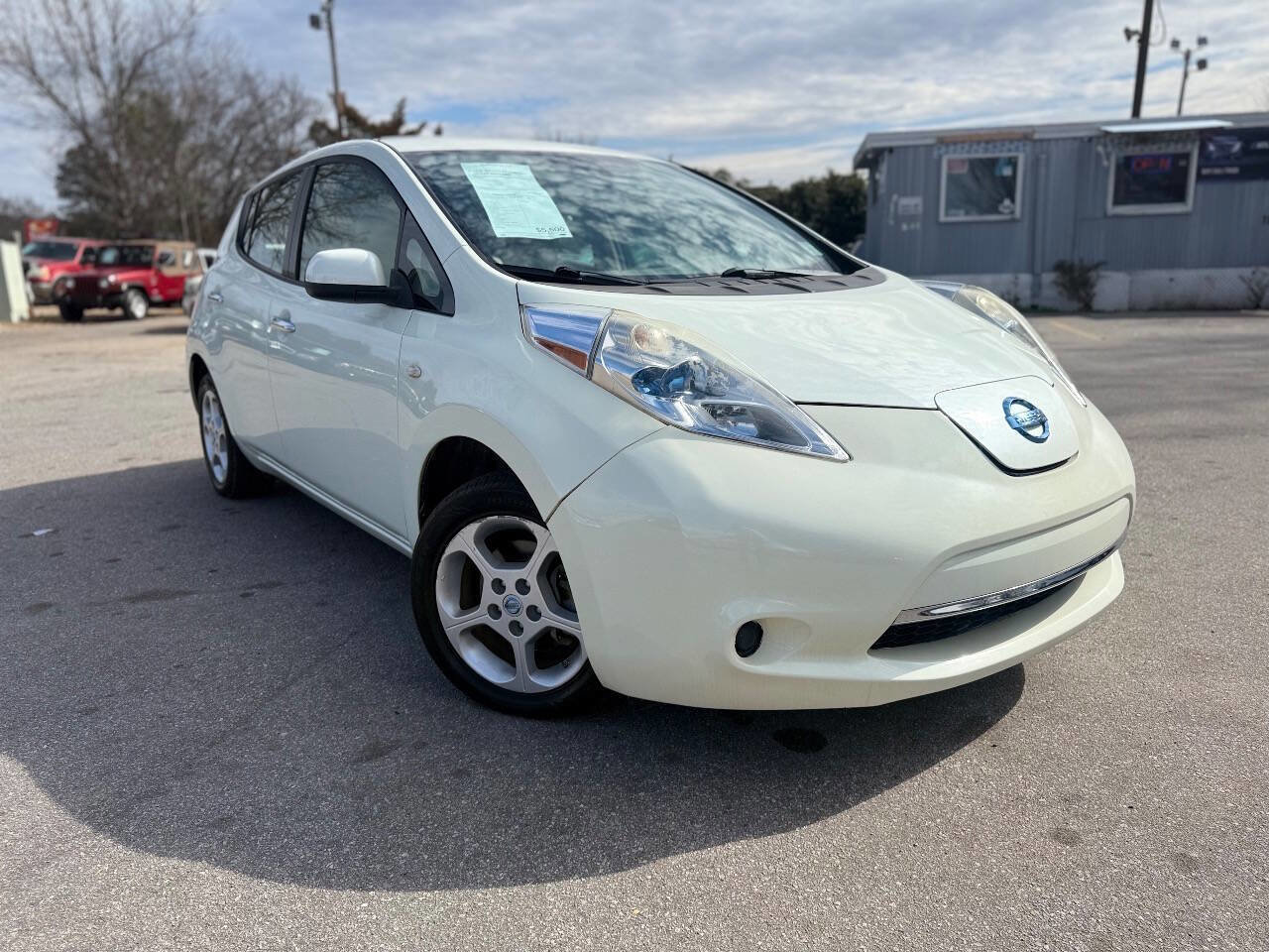 Used 2012 Nissan Leaf SV