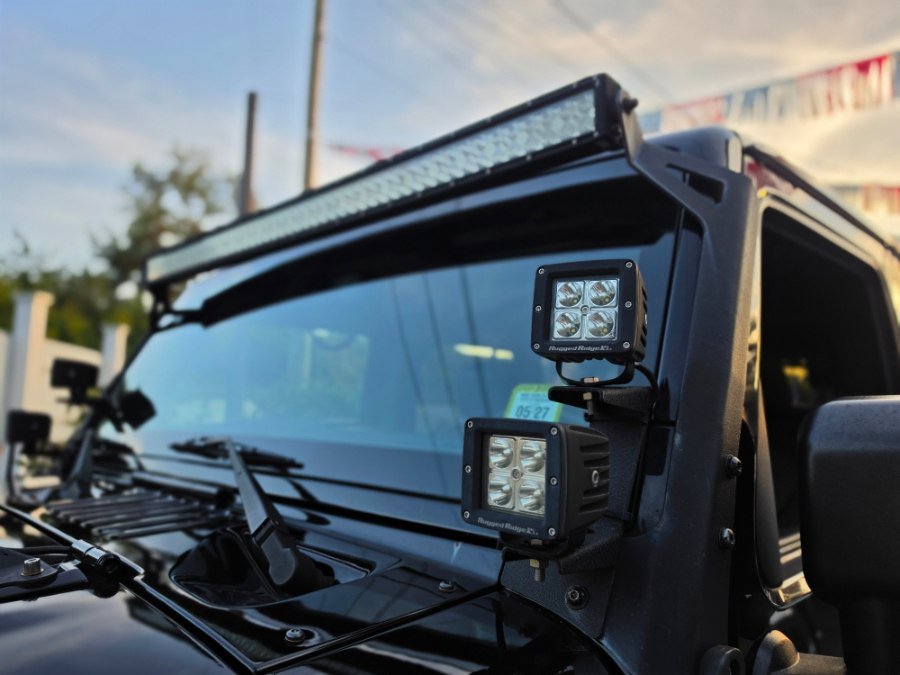 Used 2016 Jeep Wrangler Unlimited Rubicon AWD/4WD image 8