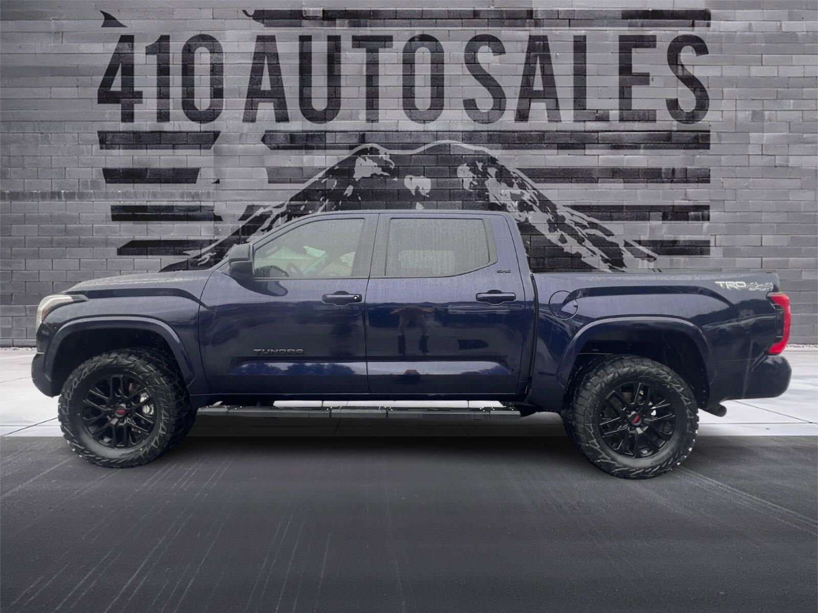 Used 2023 Toyota Tundra SR5 w/ TRD Sport Premium Package image 7