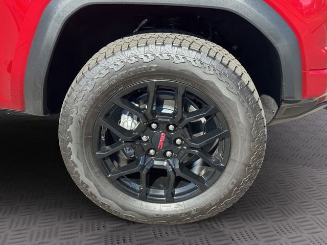 New 2026 GMC Canyon Elevation w/ LPO, Black Badging Package image 26