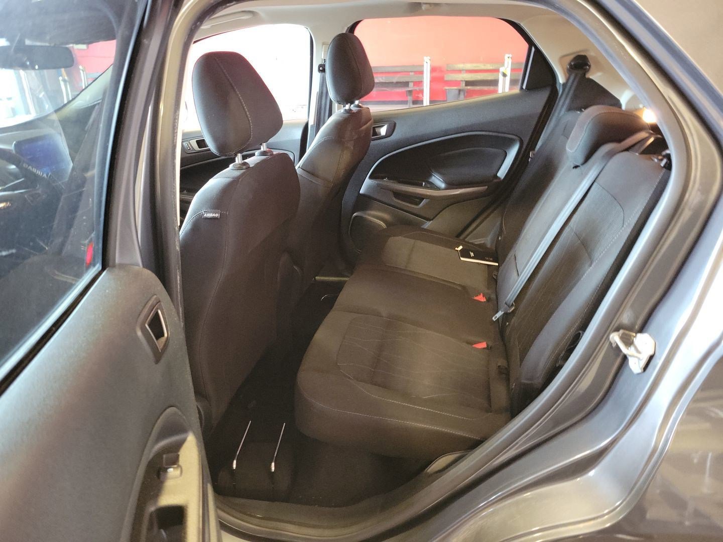 Used 2020 Ford EcoSport SE image 13