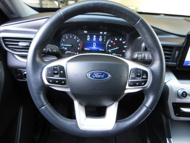 Certified 2023 Ford Explorer XLT w/ Equipment Group 202A image 14