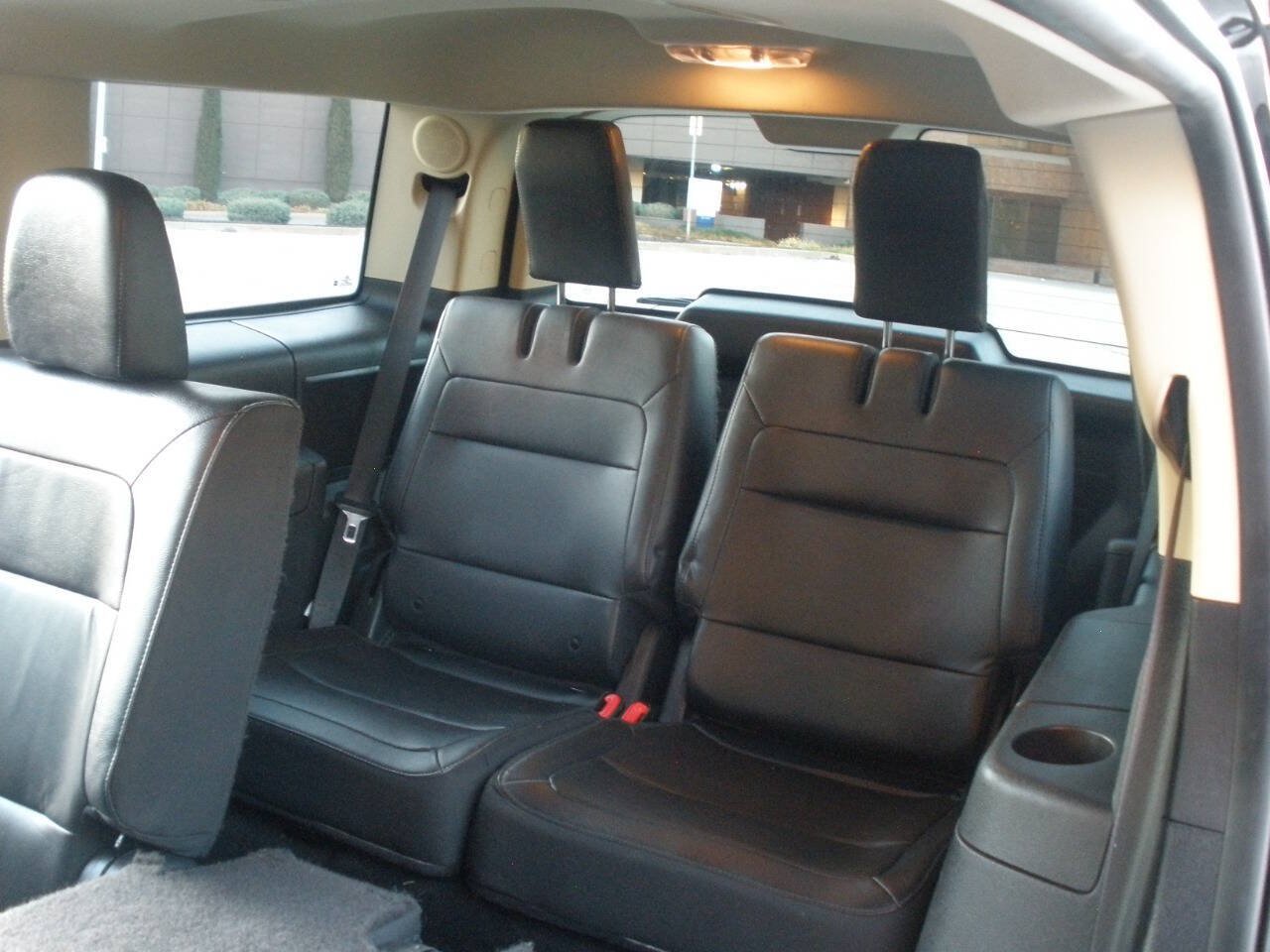 Used 2019 Ford Flex Limited AWD/4WD image 29