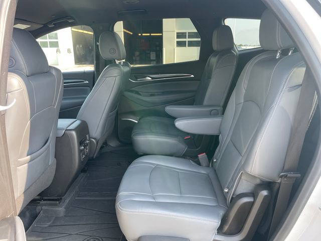 Used 2023 Buick Enclave Premium AWD/4WD image 46
