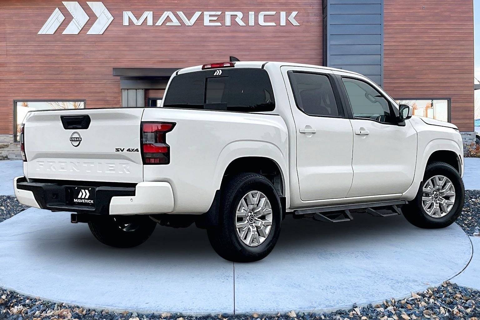 Used 2023 Nissan Frontier SV w/ SV Convenience Package AWD/4WD image 5