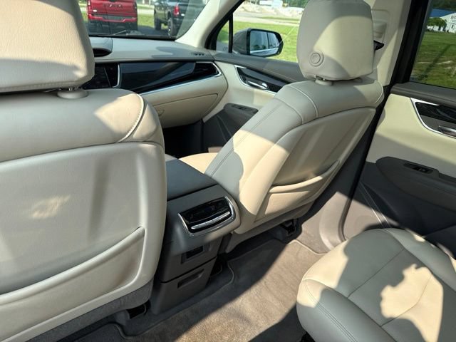 Used 2022 Cadillac XT6 Premium Luxury AWD/4WD image 43