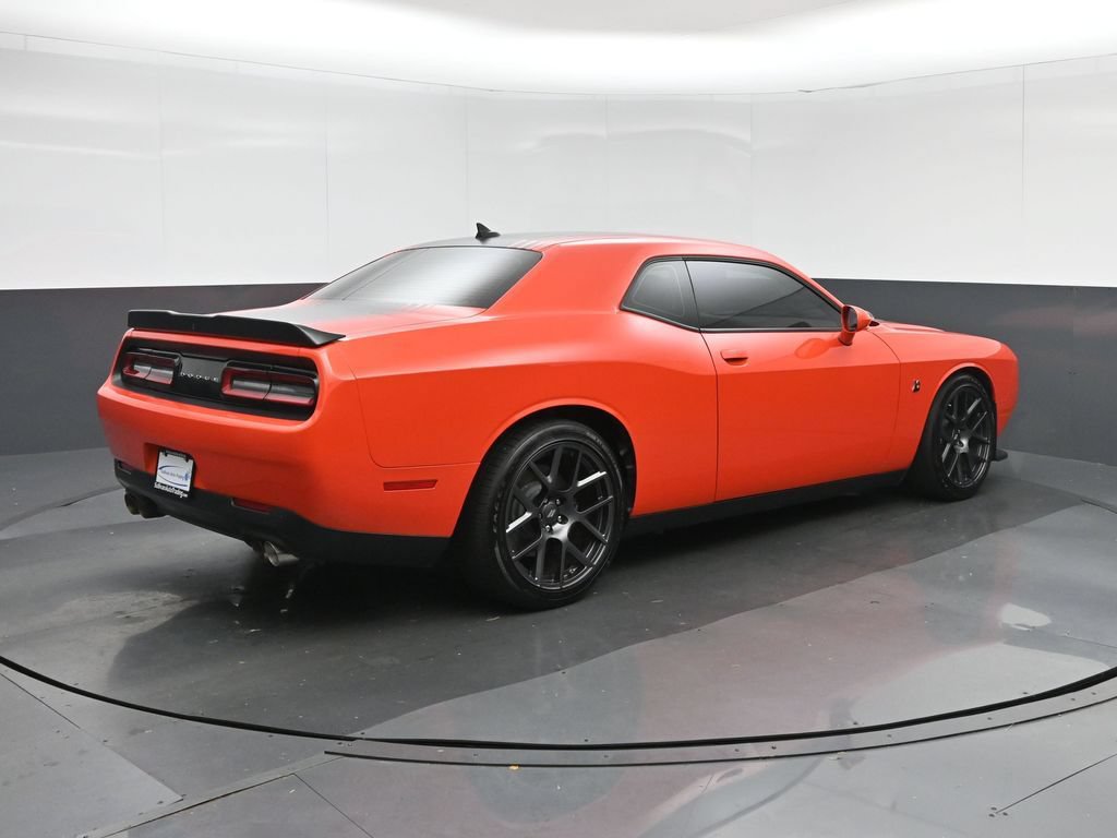 Used 2018 Dodge Challenger R/T Scat Pack RWD image 7