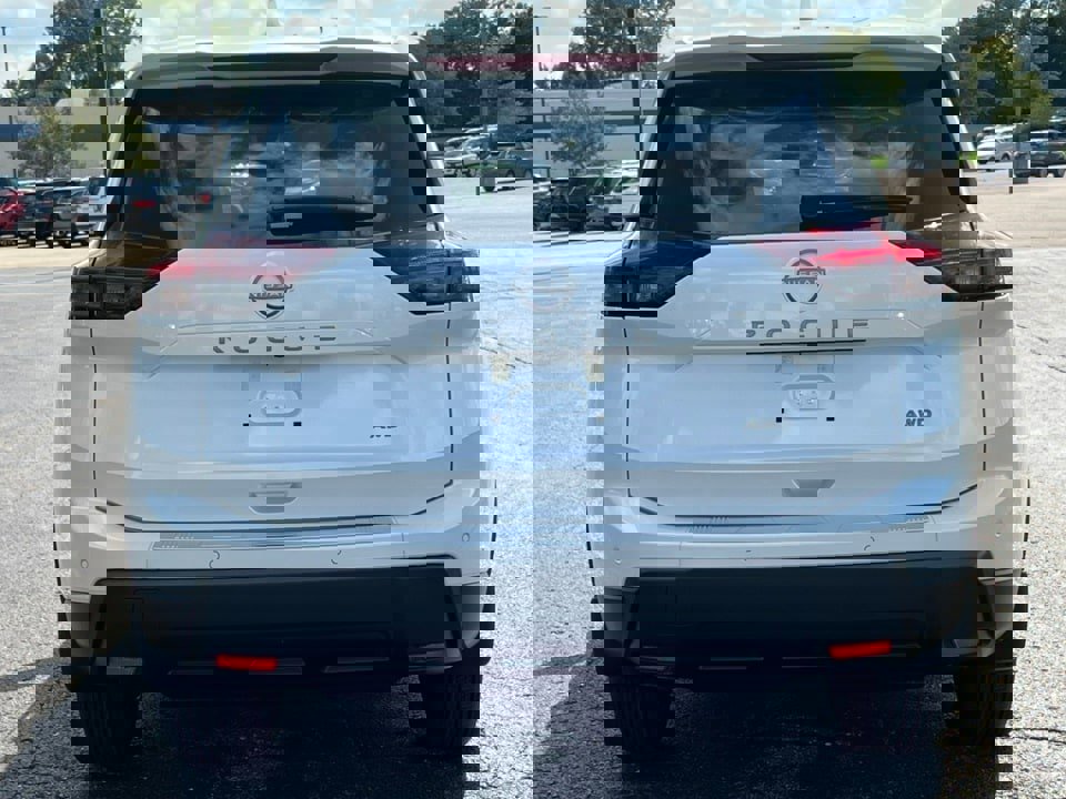New 2026 Nissan Rogue SV image 36