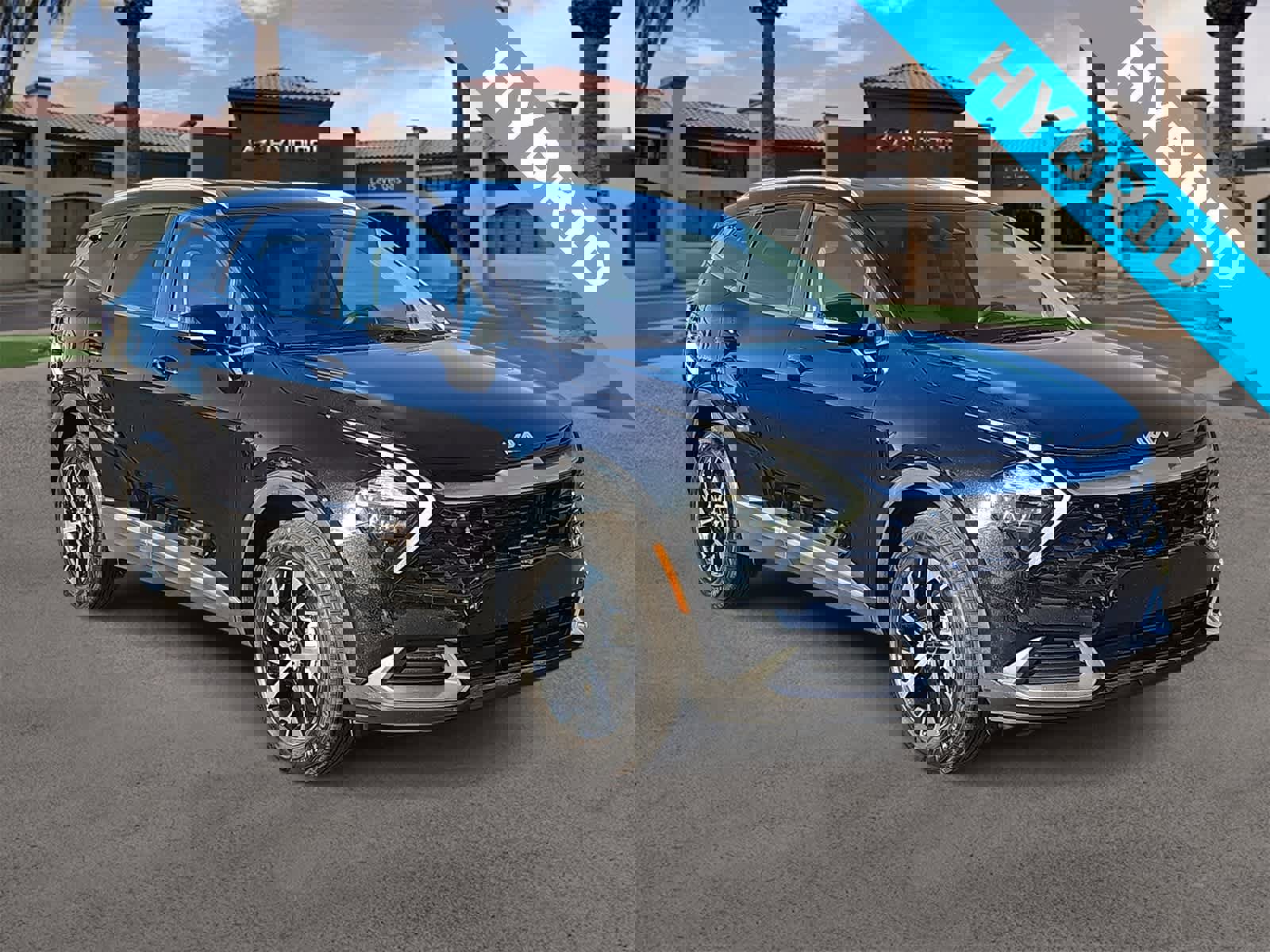 Used 2023 Kia Sportage EX image 2