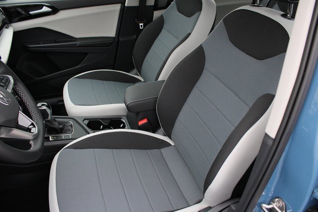 New 2026 Volkswagen Taos S image 4