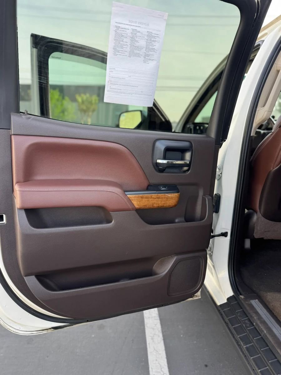 Used 2014 Chevrolet Silverado 1500 High Country image 10