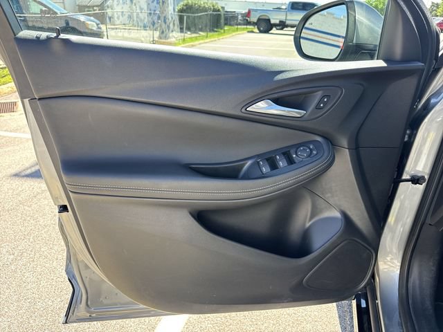 Used 2024 Buick Encore GX Sport Touring w/ Experience Buick Package FWD image 22