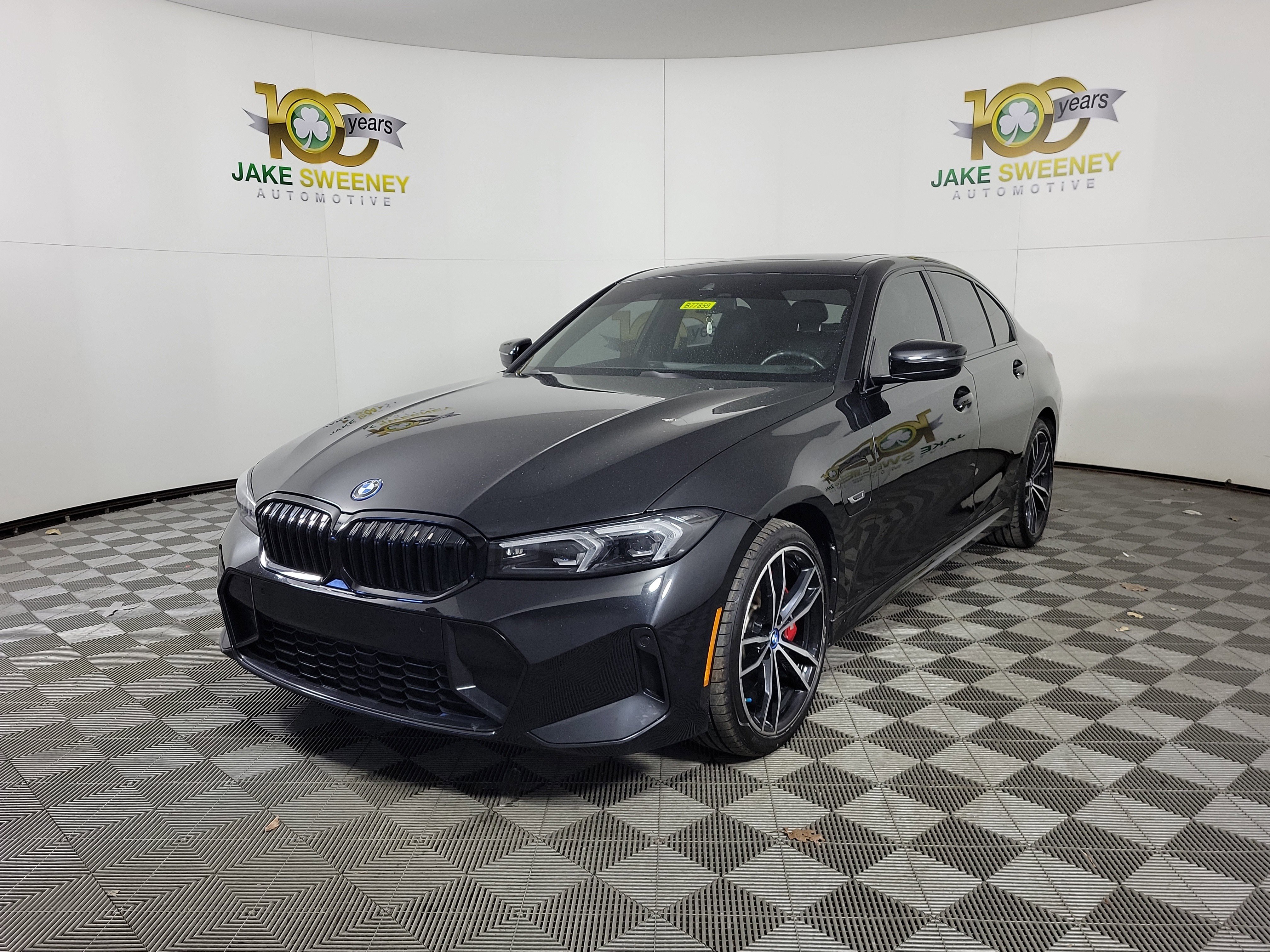 Used 2023 BMW 330e xDrive w/ M Sport Package image 3
