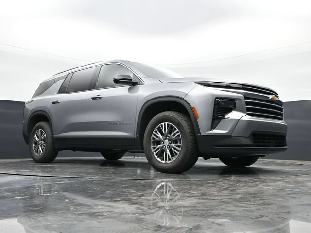 Used 2024 Chevrolet Traverse LT FWD image 36