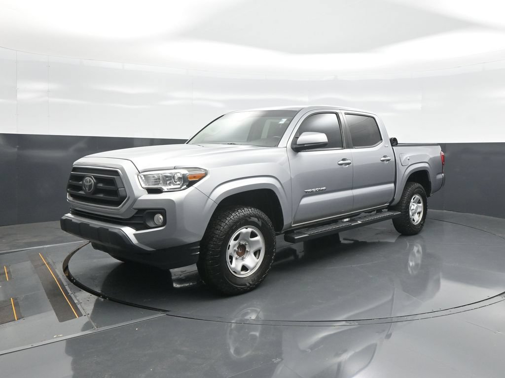 Used 2020 Toyota Tacoma SR5 RWD image 3