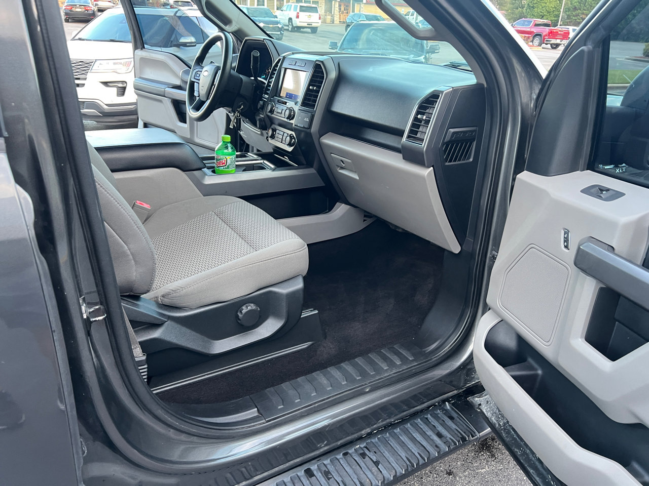 Used 2020 Ford F150 XLT w/ Equipment Group 301A Mid image 12