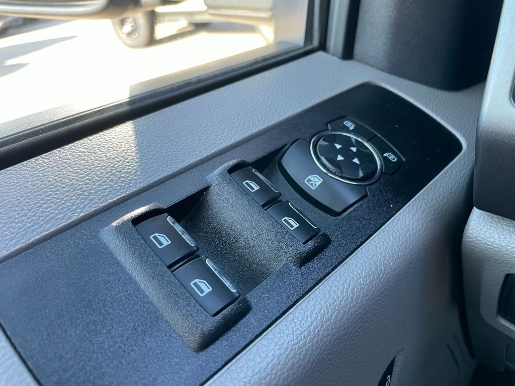 Used 2022 Ford F350 XLT w/ FX4 Off-Road Package AWD/4WD image 23