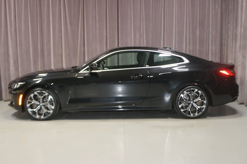 New 2025 BMW 430i xDrive Coupe w/ Premium Package image 2