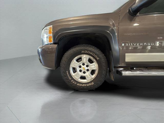 Used 2008 Chevrolet Silverado 1500 LT w/ Power Pack Plus image 23