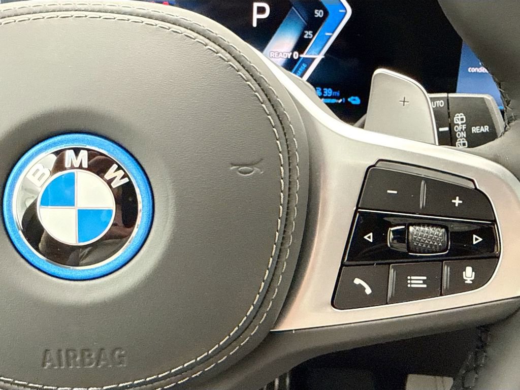 New 2026 BMW X5 xDrive50e w/ Executive Package AWD/4WD image 12