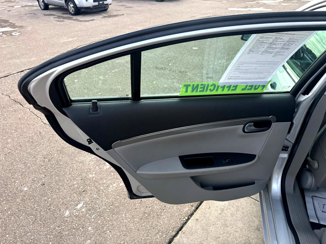 Used 2009 Saturn Aura XE image 13