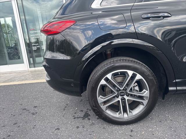 Certified 2025 Audi Q5 Premium Plus w/ Premium Plus AWD/4WD image 5