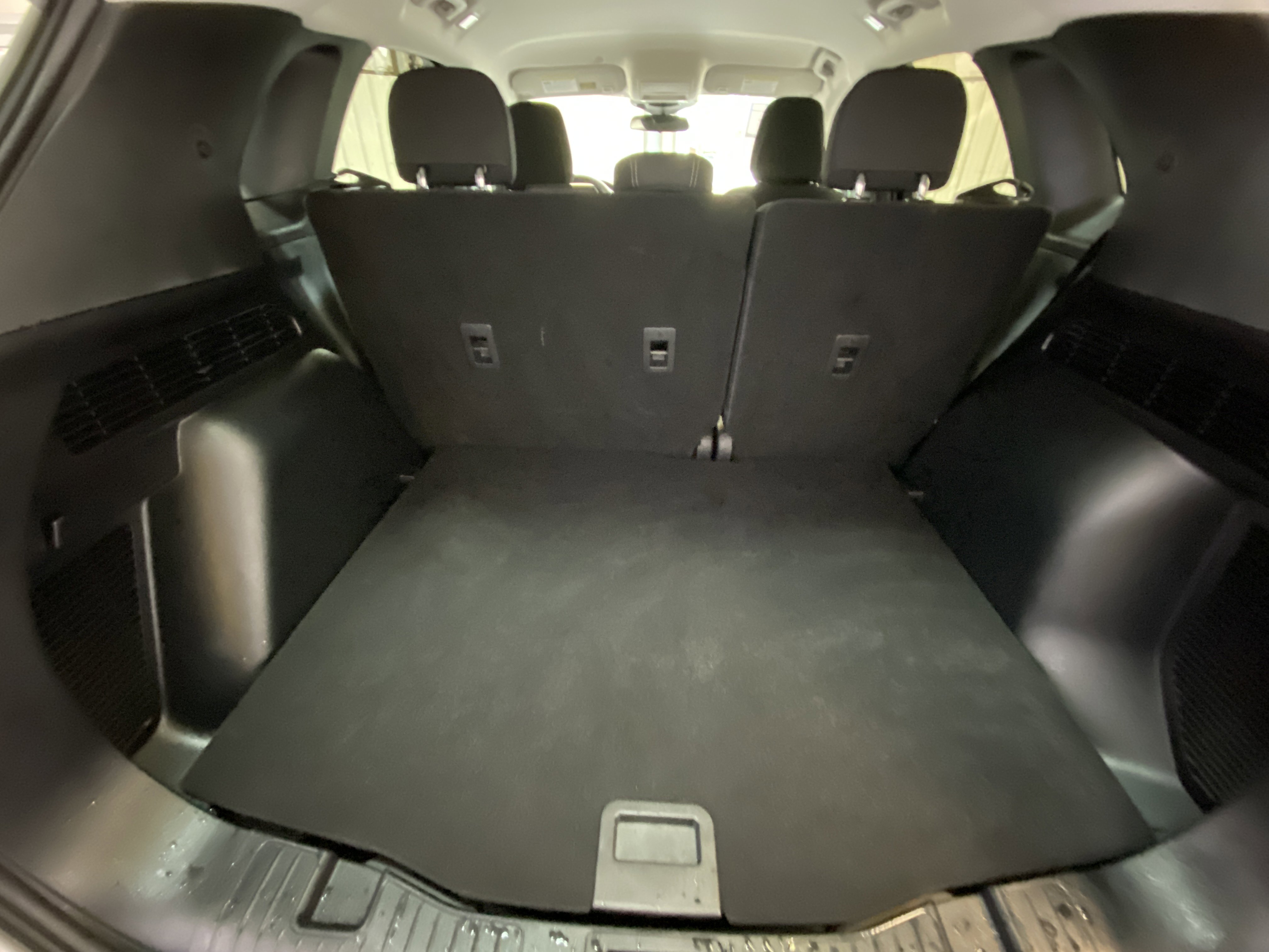 Used 2025 Ford Escape Active image 30