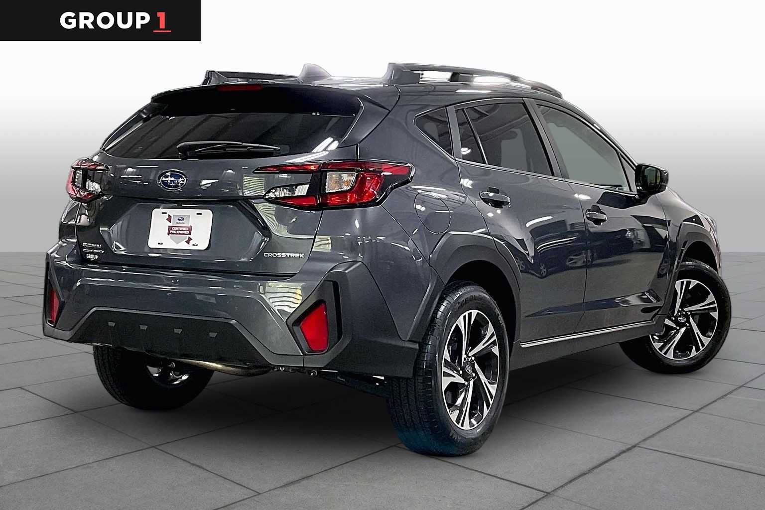 Used 2025 Subaru Crosstrek 2.5i Premium AWD/4WD image 13