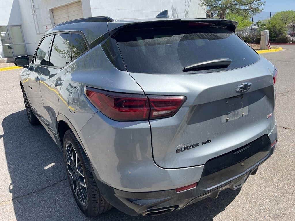 Certified 2023 Chevrolet Blazer RS w/ Driver Confidence II Package image 11