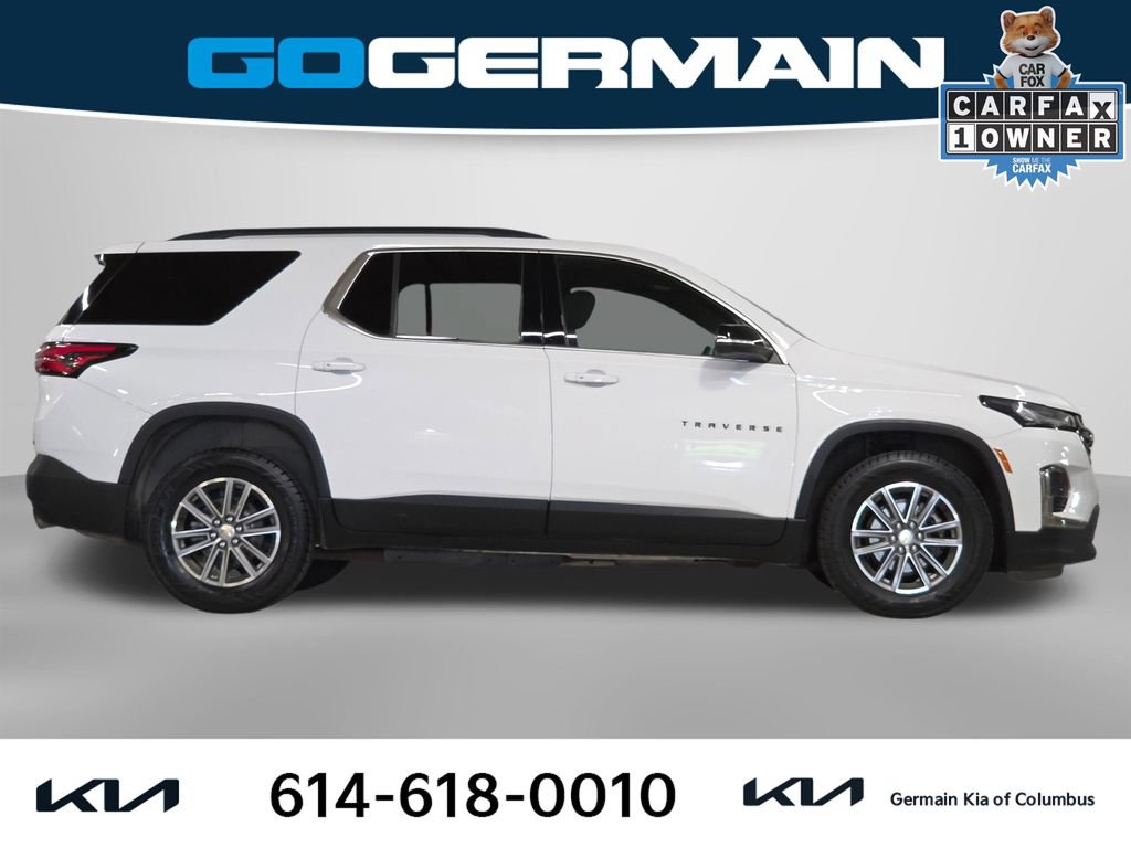 Used 2022 Chevrolet Traverse LT w/ LPO, Blackout Package AWD/4WD image 7