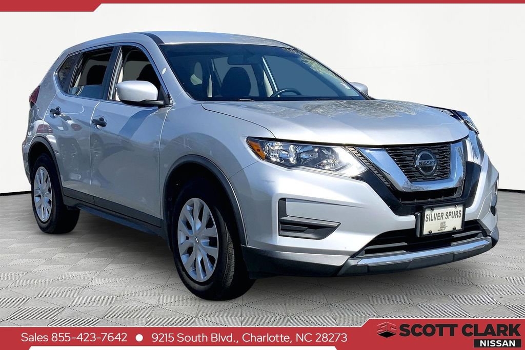 Used 2018 Nissan Rogue S image 1