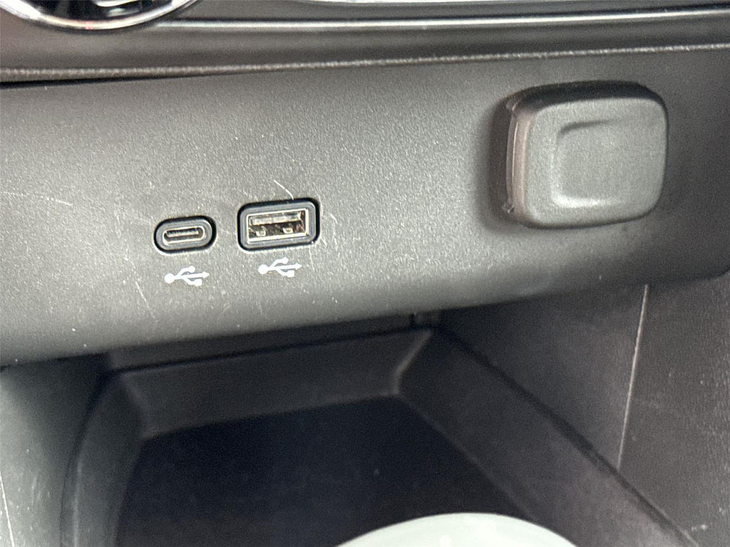 Used 2025 Buick Encore GX Preferred FWD image 33