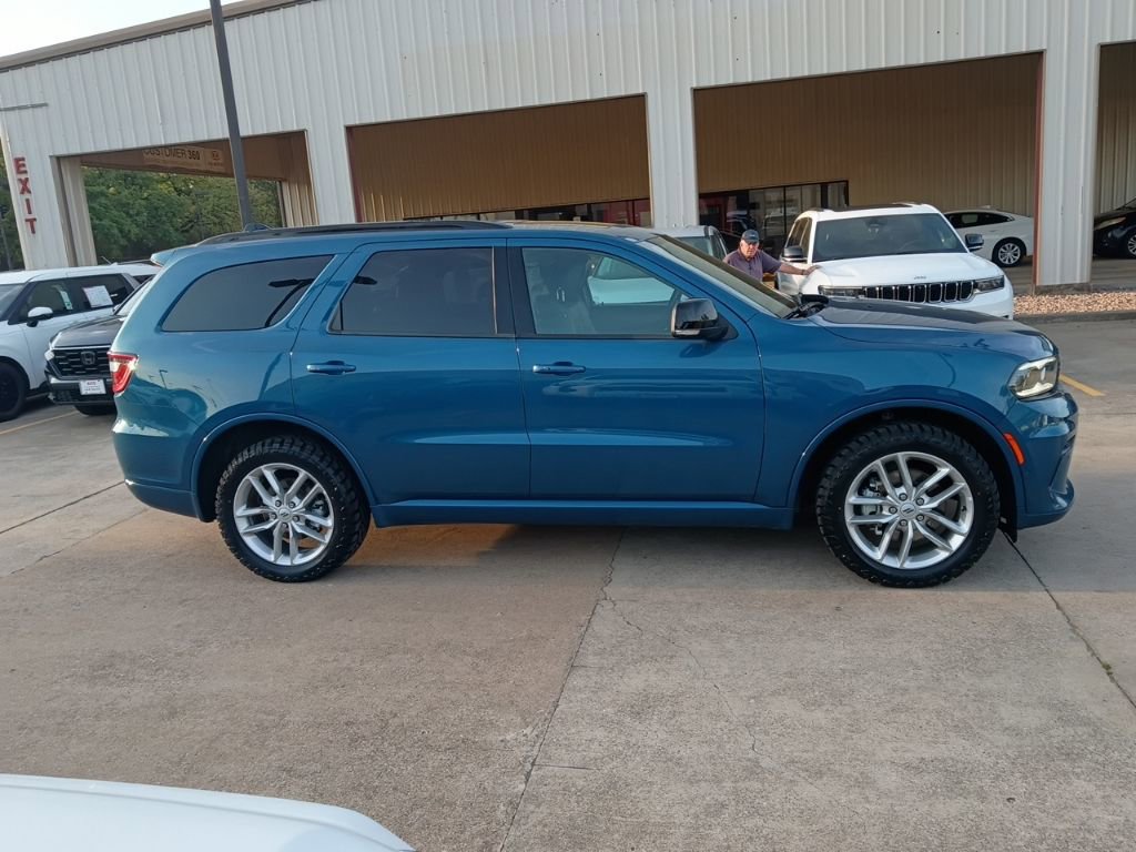 Used 2025 Dodge Durango GT image 8