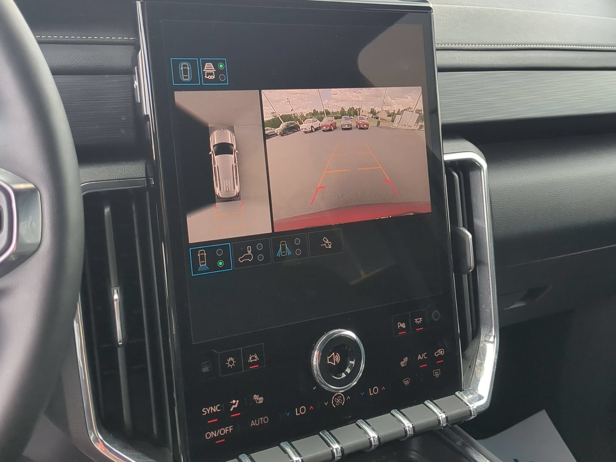 Certified 2025 GMC Acadia Elevation FWD image 14