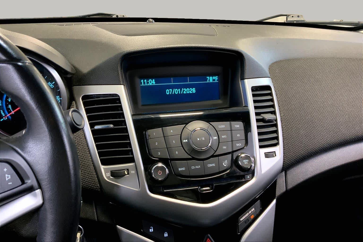 Used 2012 Chevrolet Cruze LT w/ All-Star Edition FWD image 6