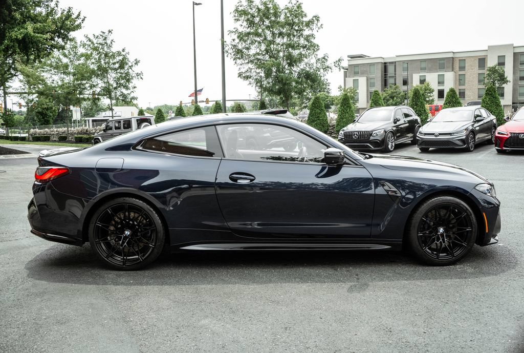 Used 2024 BMW M4 Competition w/ Executive Package RWD image 3